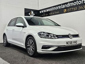 Used Volkswagen Golf 2019 for sale - 79472325: Photo