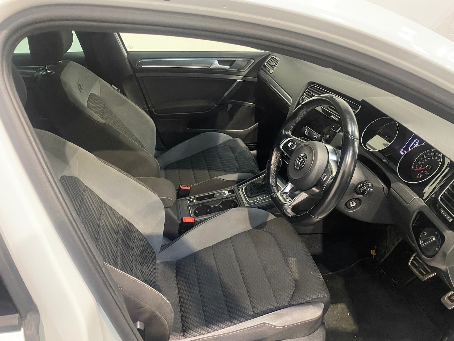 Used Volkswagen Golf 2019 for sale - 77237868: Photo 15