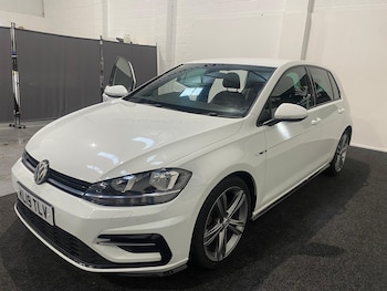 Used Volkswagen Golf 2019 for sale - 77237868: Photo
