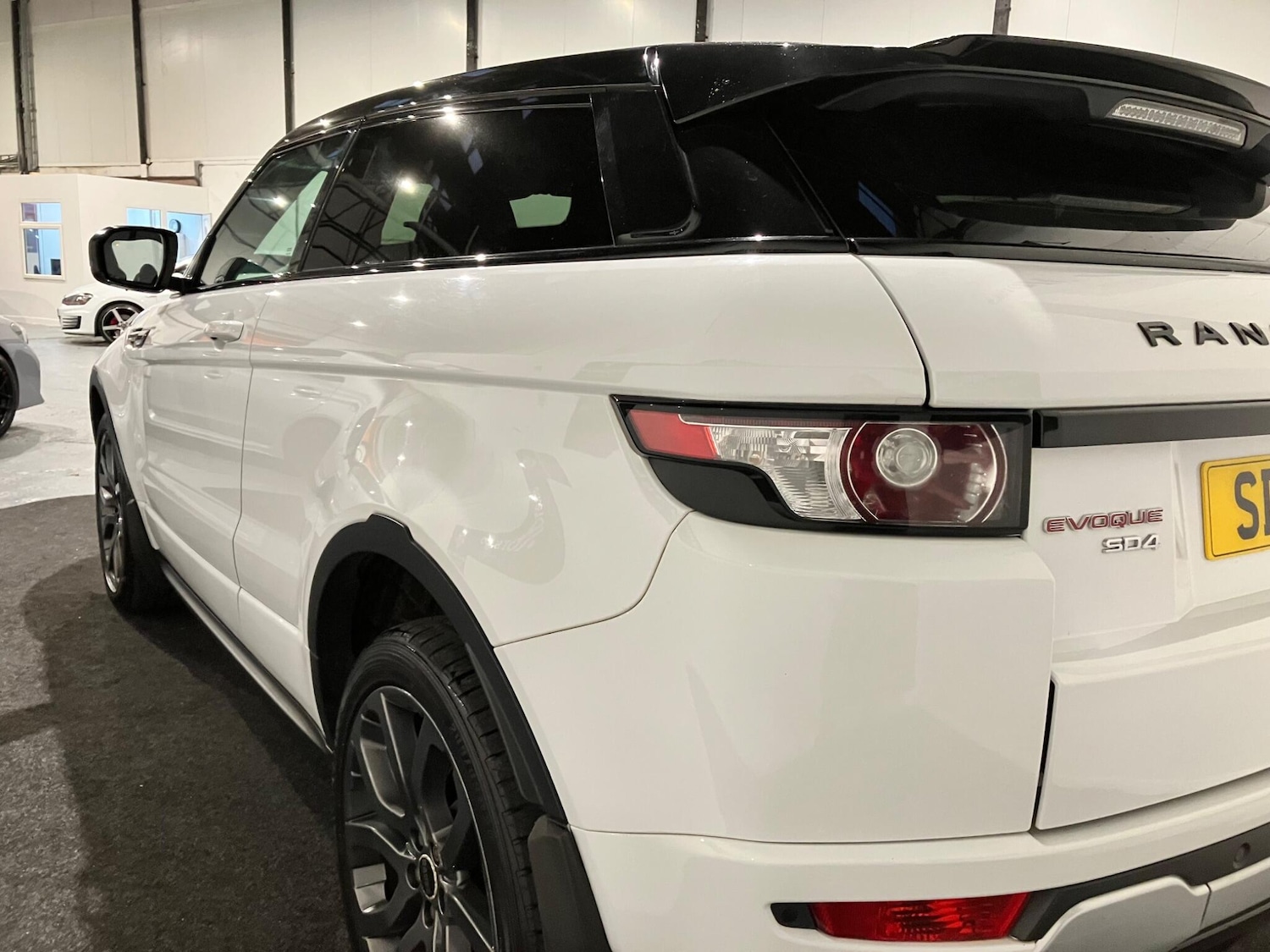 Used Land Rover Range Rover Evoque 2012 for sale - 77066908: Photo 3