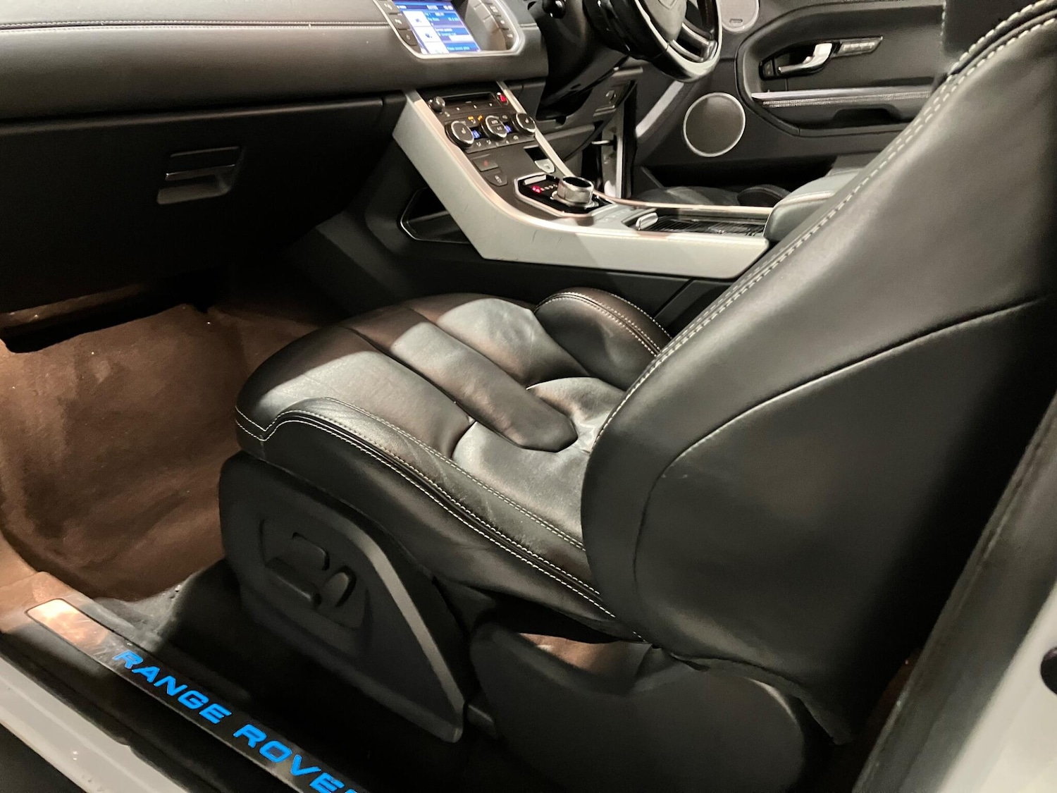 Used Land Rover Range Rover Evoque 2012 for sale - 77066908: Photo 34