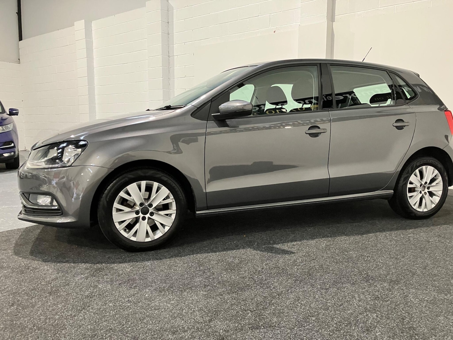 Used Volkswagen Polo 2015 for sale - 76550565: Photo 13