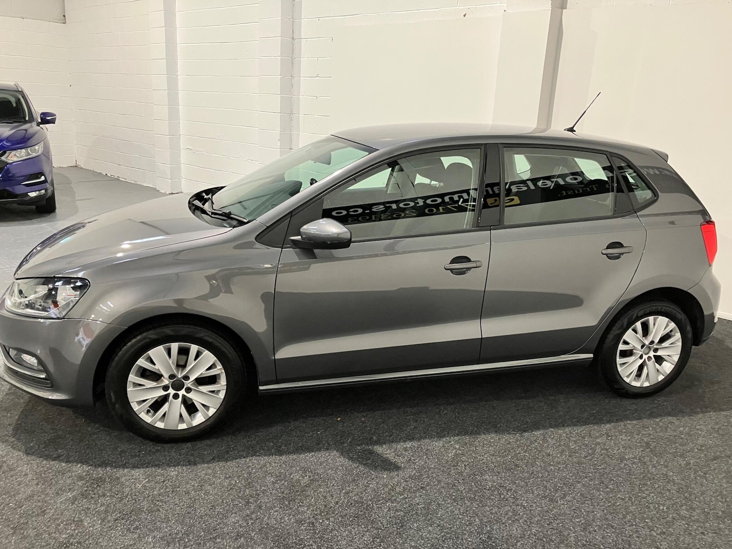 Used Volkswagen Polo 2015 for sale - 76550565: Photo 14