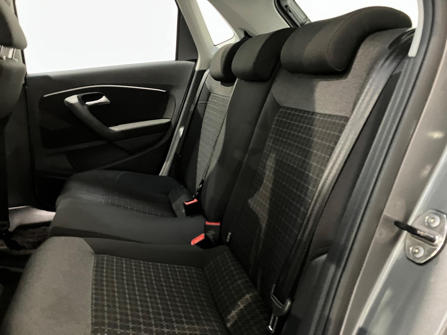 Used Volkswagen Polo 2015 for sale - 76550565: Photo 19