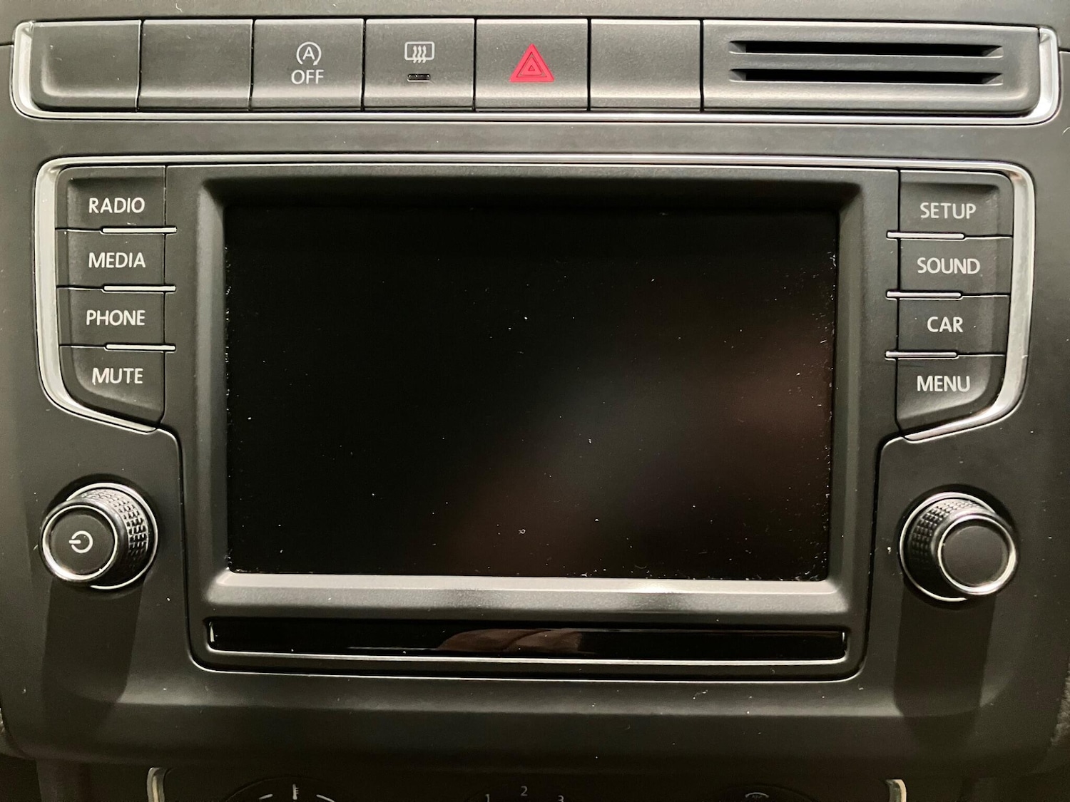 Used Volkswagen Polo 2015 for sale - 76550565: Photo 24