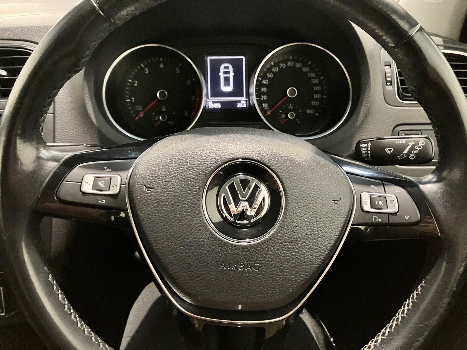 Used Volkswagen Polo 2015 for sale - 76550565: Photo 27