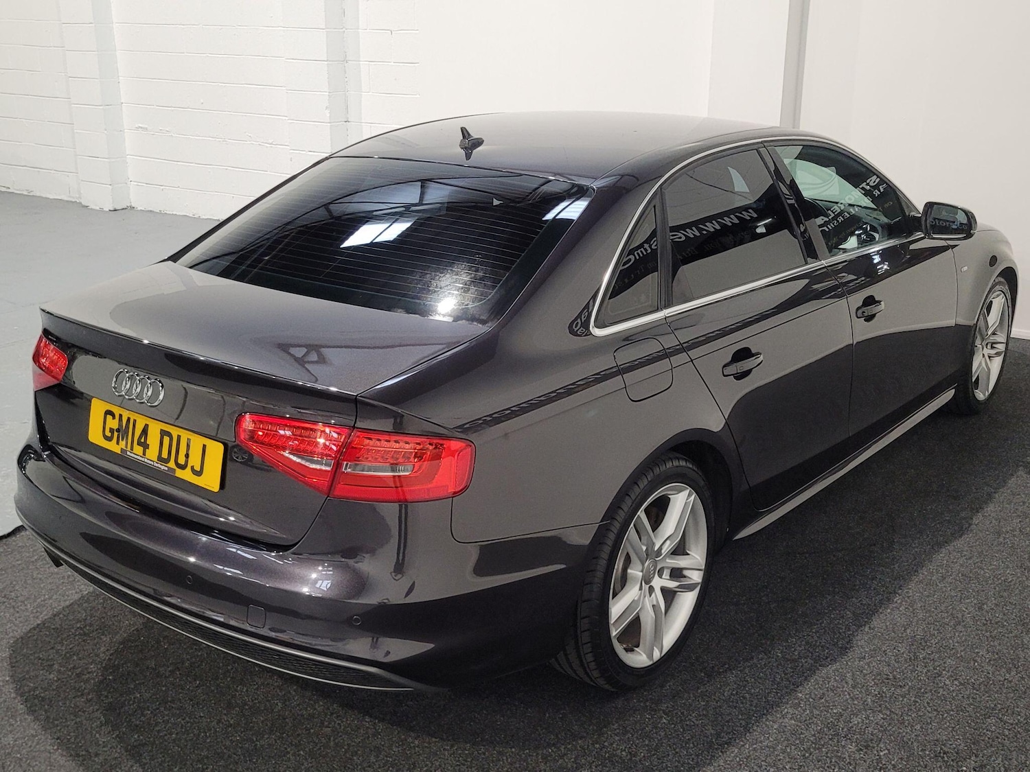 Used Audi A4 2014 for sale - 76413381: Photo 12
