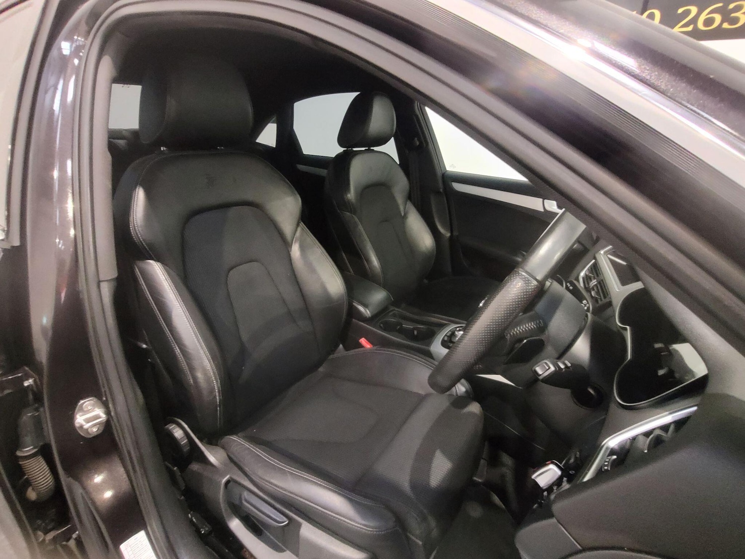 Used Audi A4 2014 for sale - 76413381: Photo 15