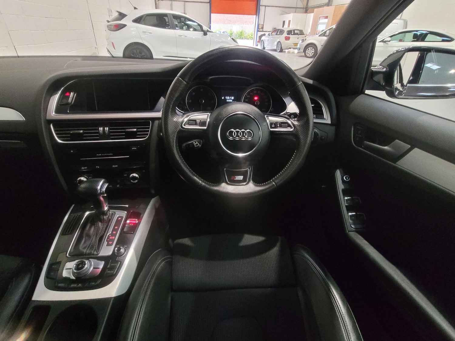 Used Audi A4 2014 for sale - 76413381: Photo 28