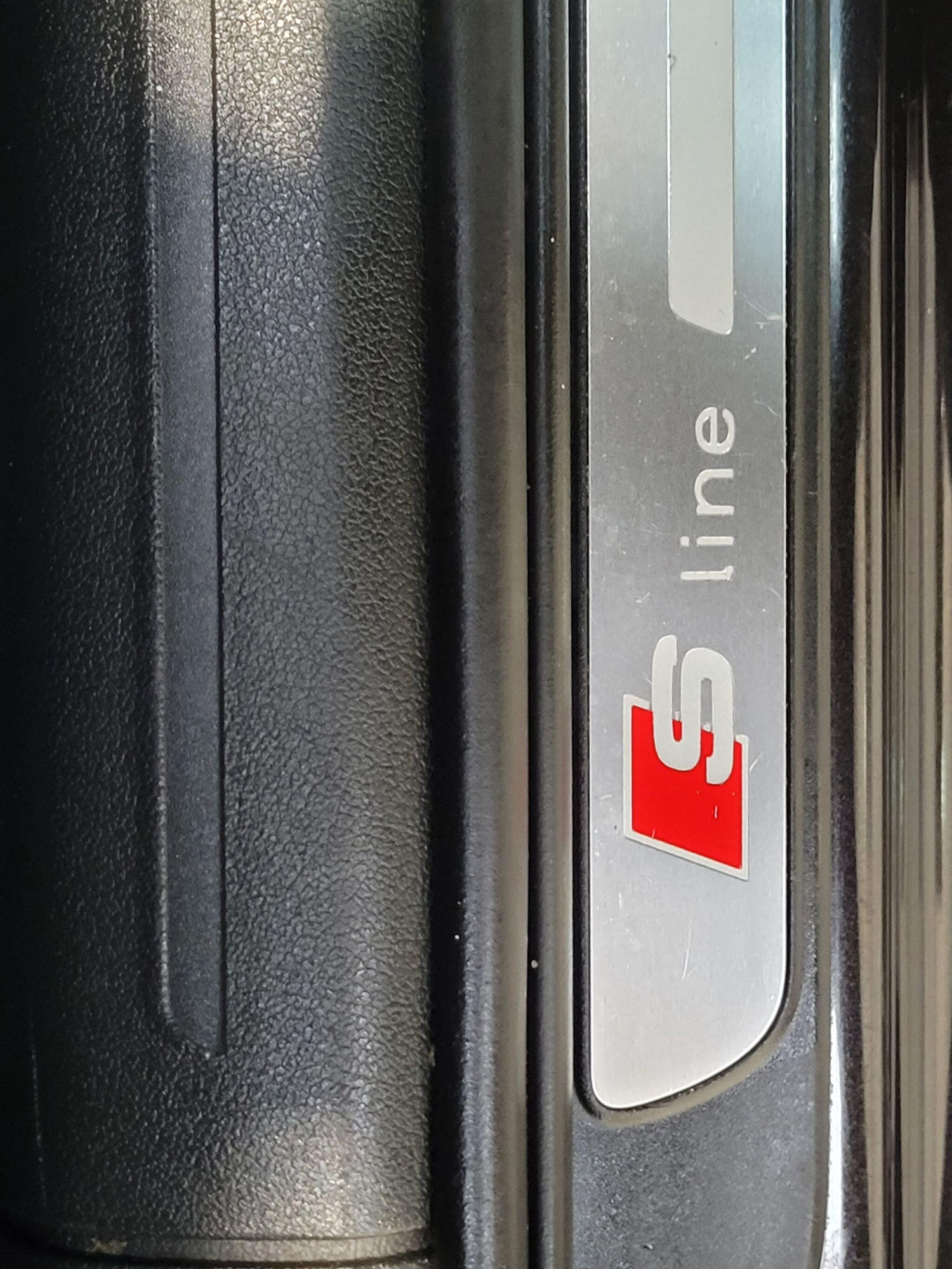 Used Audi A4 2014 for sale - 76457850: Photo 18