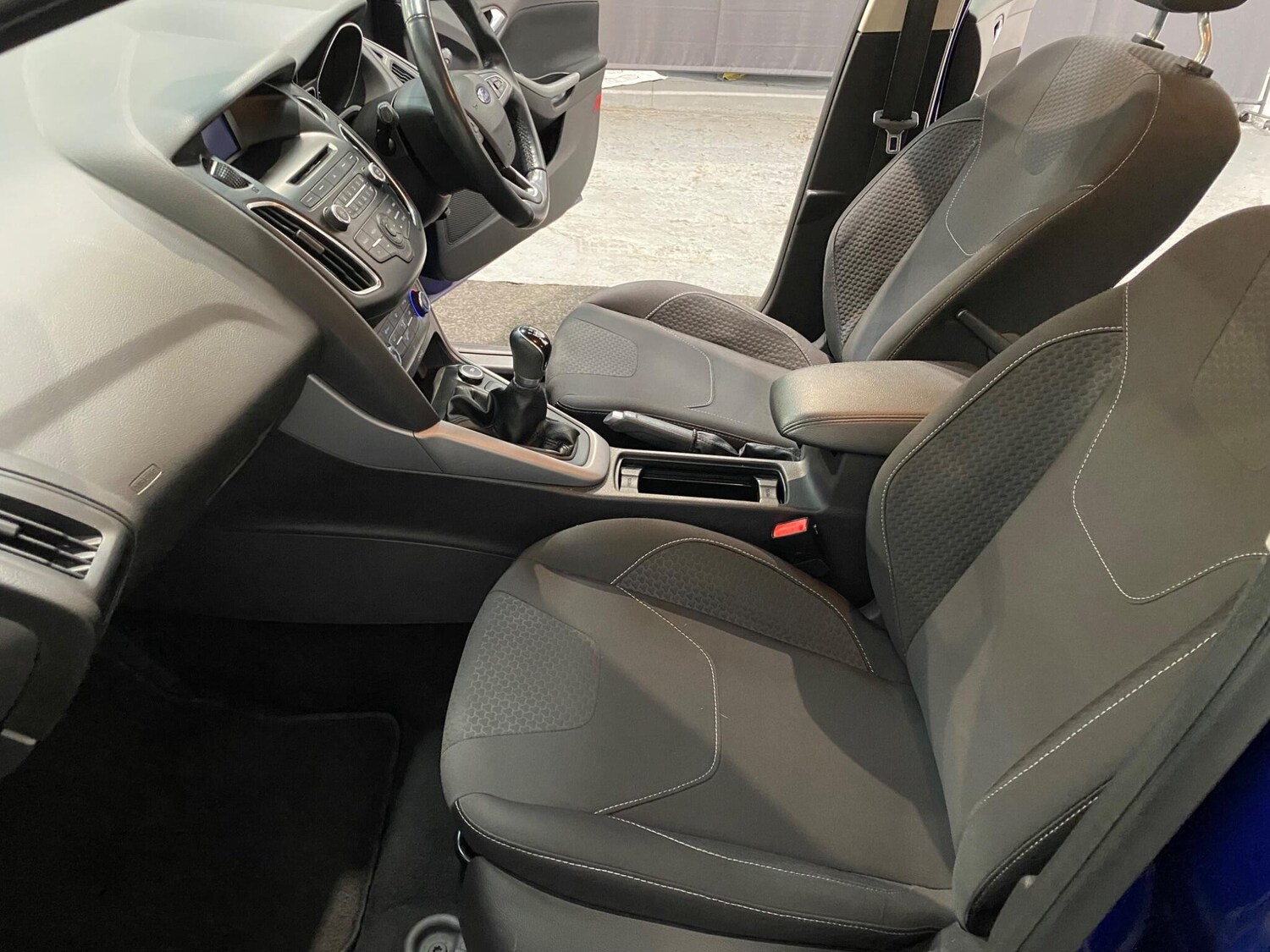 Used Ford Focus 2015 for sale - 77695937: Photo 13