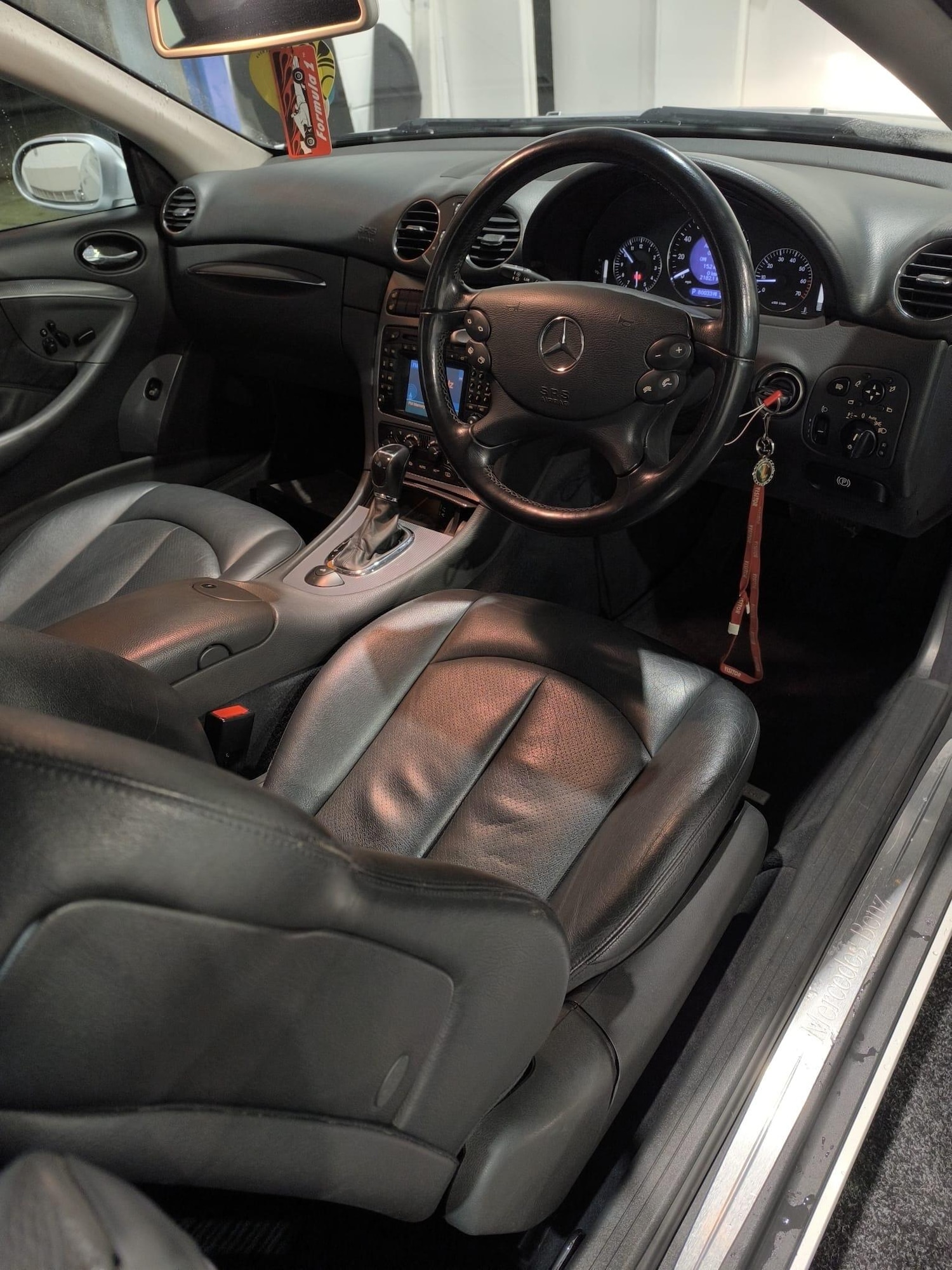 Used Mercedes-Benz CLK 2003 for sale - 77016179: Photo 7