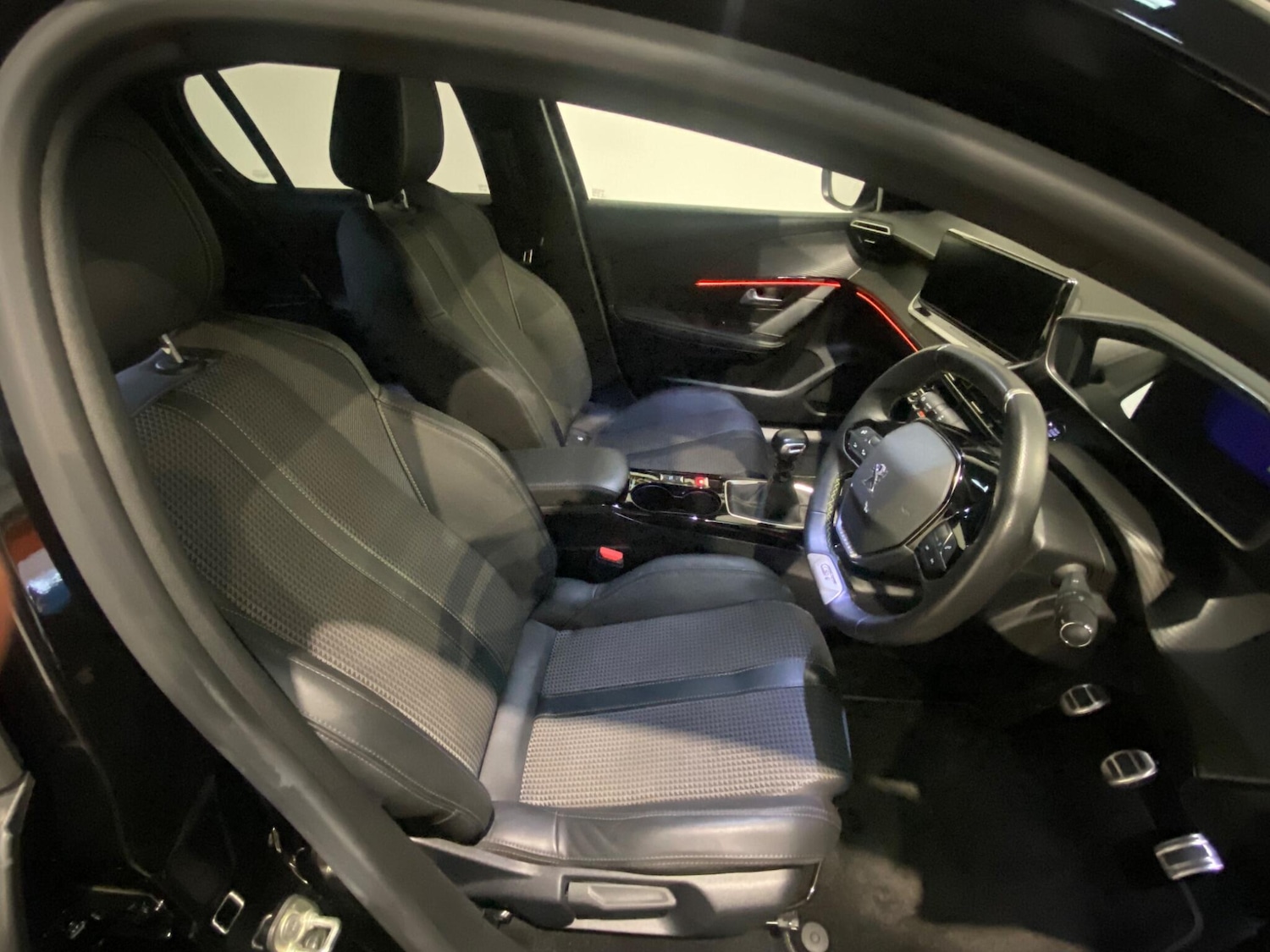 Used Peugeot 208 2022 for sale - 77550164: Photo 17