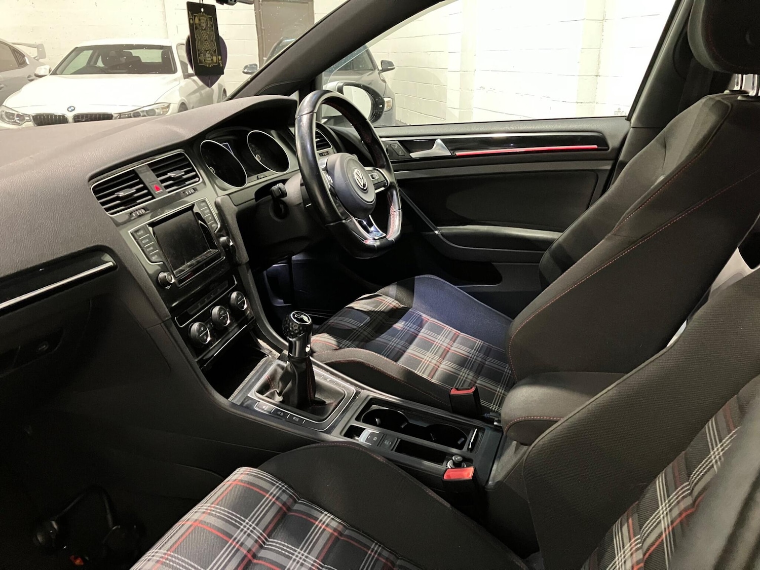 Used Volkswagen Golf 2014 for sale - 76413389: Photo 14