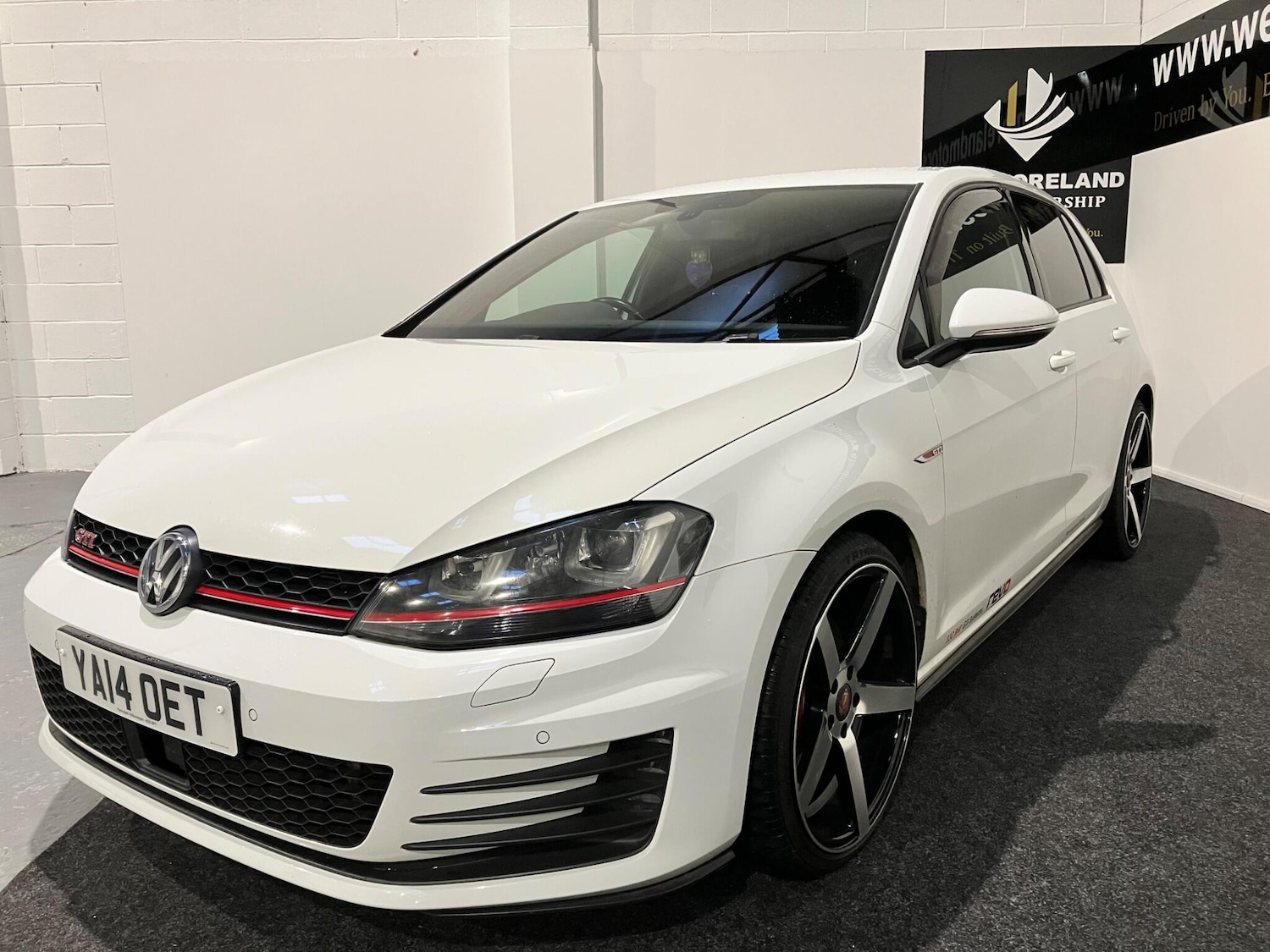 Used Volkswagen Golf 2014 for sale - 76413389: Photo 6