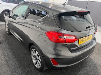 Used Ford Fiesta 2018 for sale - 78057802: Photo