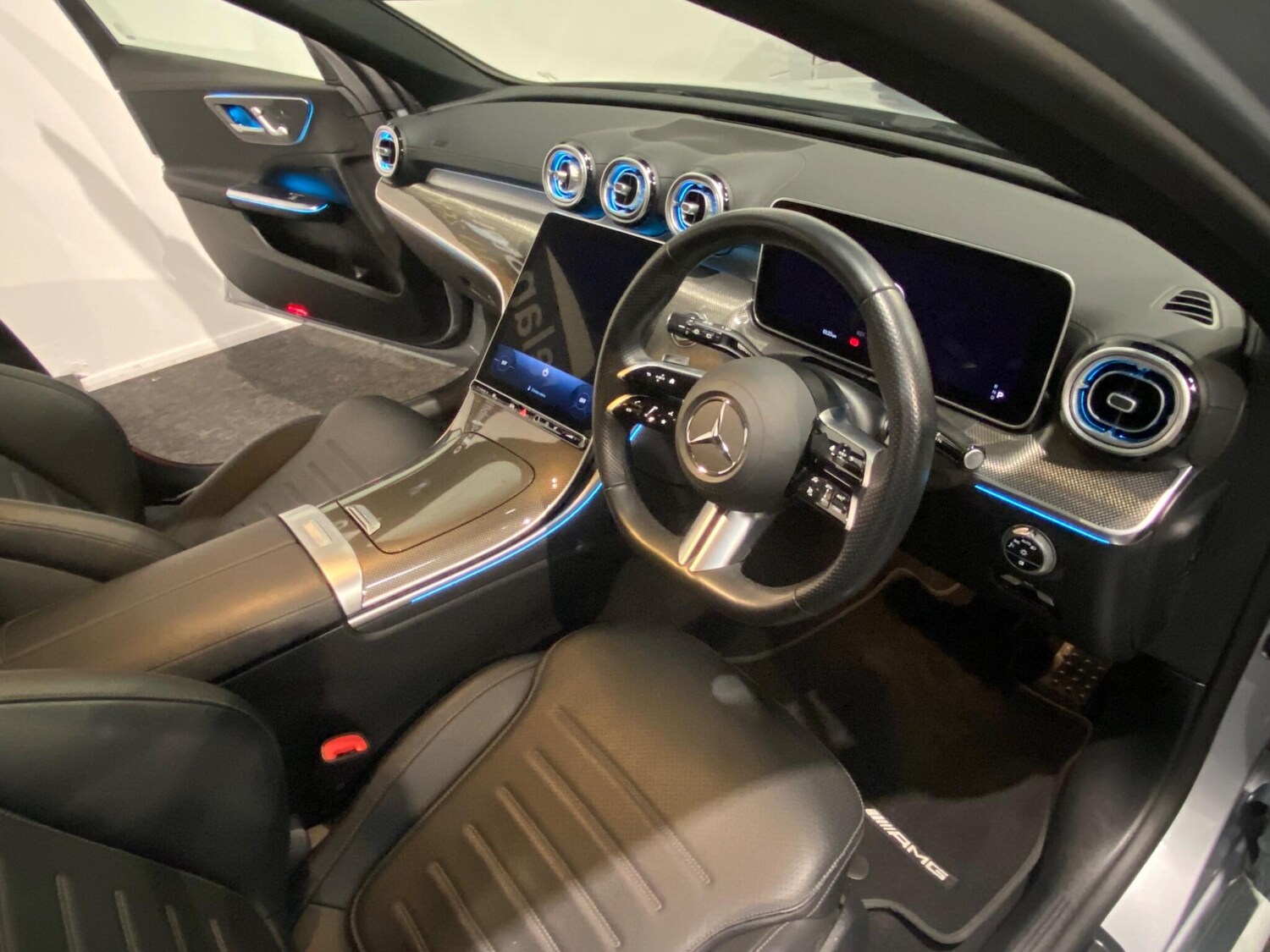 Used Mercedes-Benz C Class 2024 for sale - 77633771: Photo 13