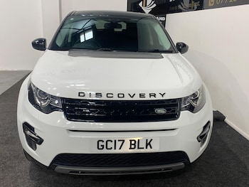 Used Land Rover Discovery Sport 2017 for sale - 77696456: Photo