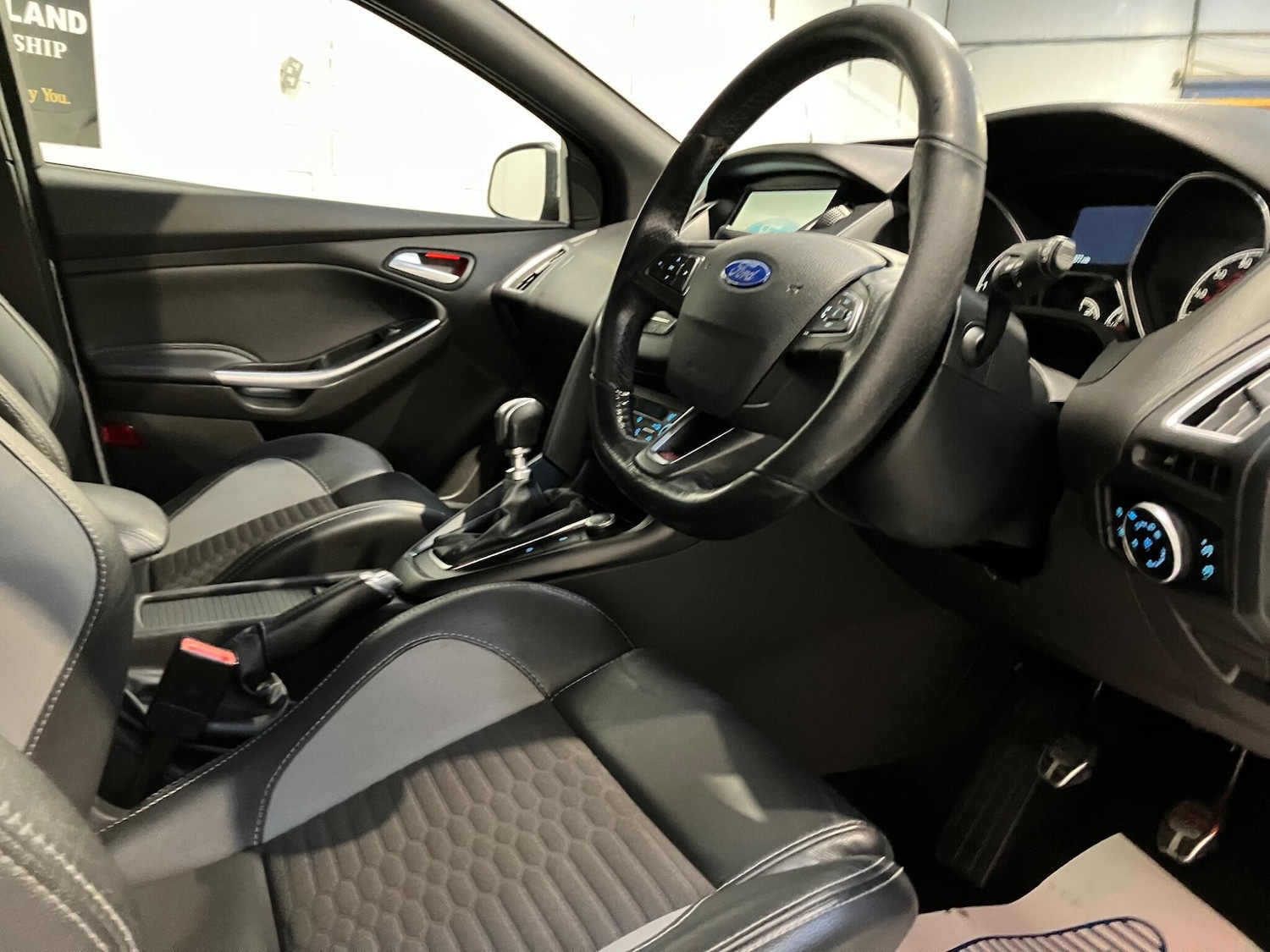 Used Ford Focus for sale - 76728741: Photo 19