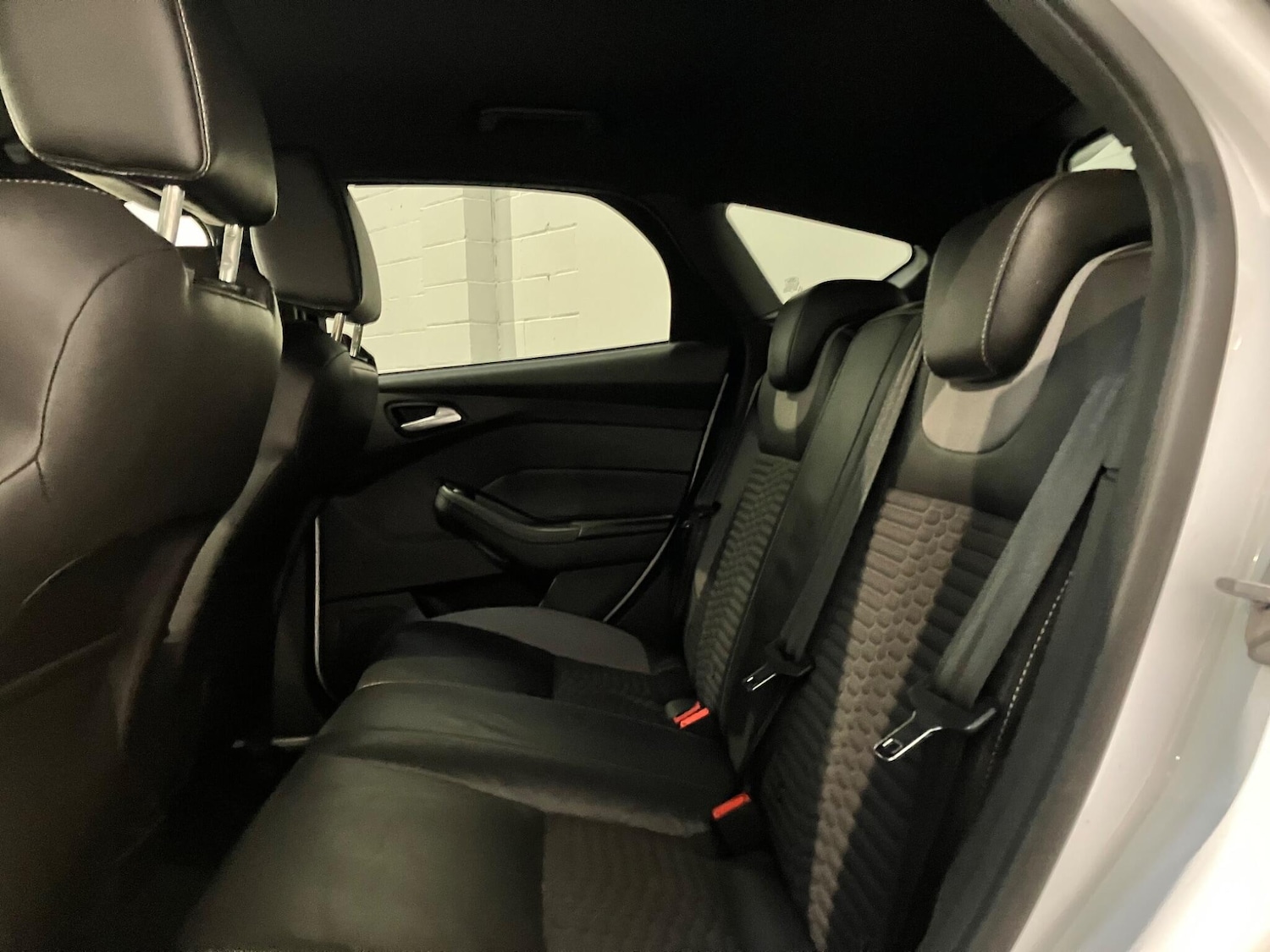 Used Ford Focus for sale - 76728741: Photo 21