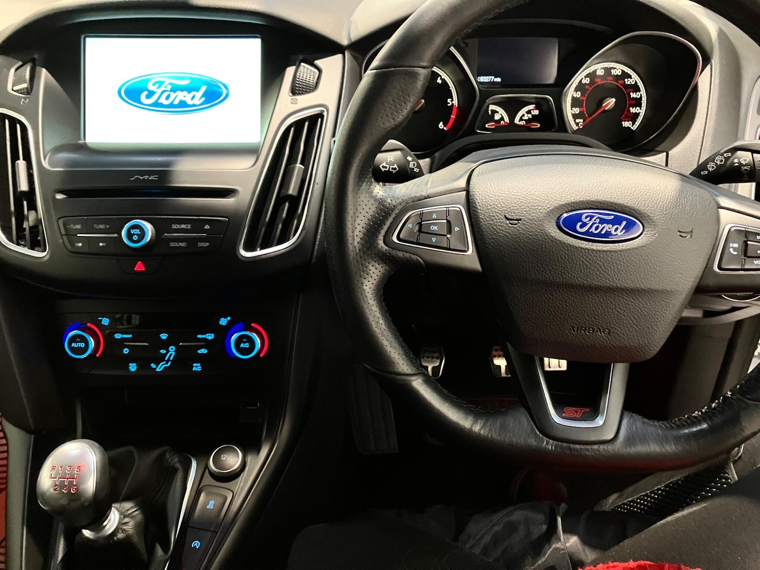 Used Ford Focus for sale - 76728741: Photo 30