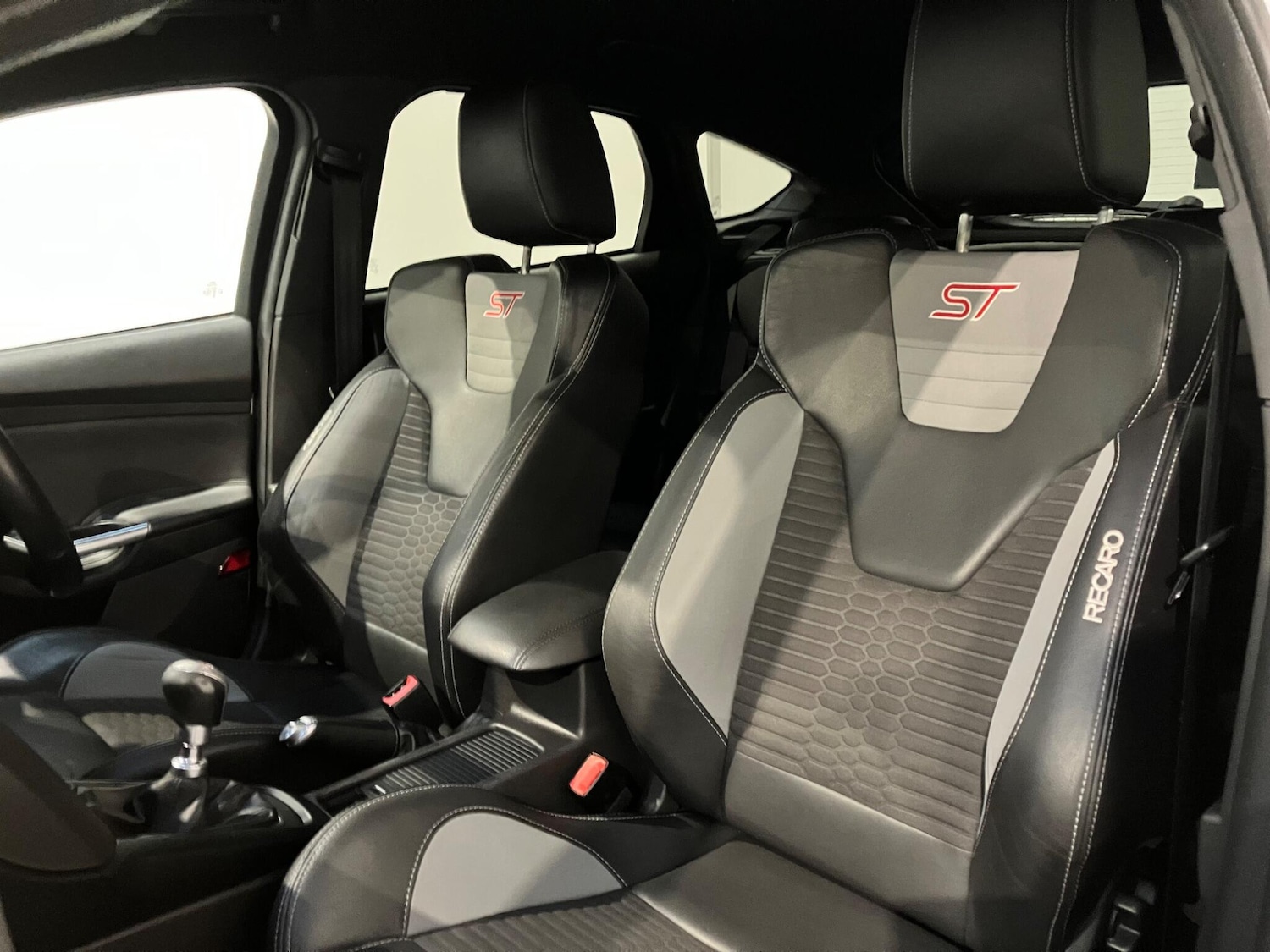 Used Ford Focus for sale - 76728741: Photo 33