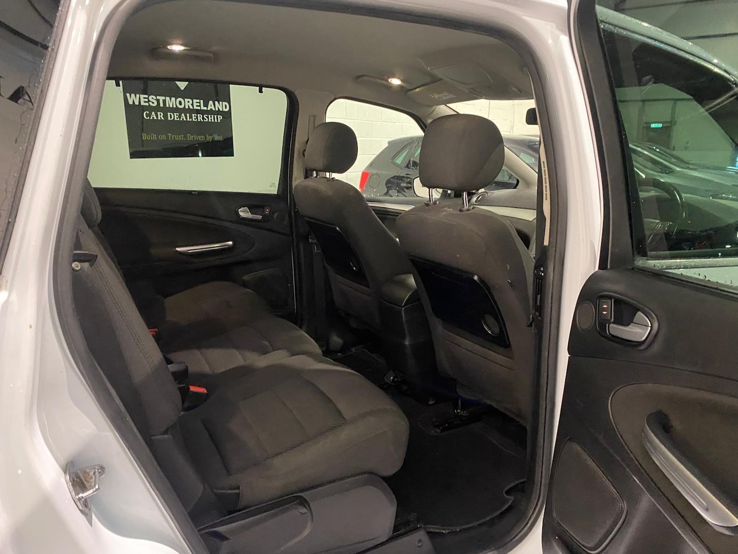 Used Ford S-Max 2015 for sale - 77191437: Photo 8