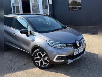 Used Renault Captur 2019 for sale - 79591601: Photo
