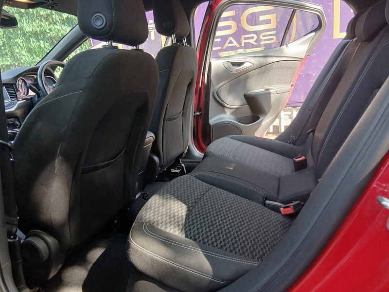Used Vauxhall Astra 2017 for sale - 76934989: Photo 9