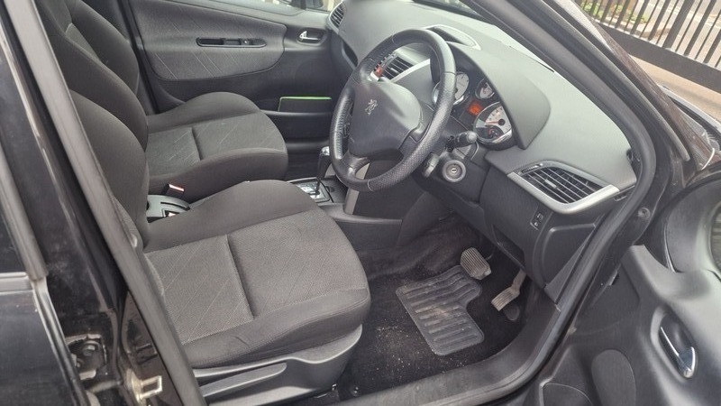 Used Peugeot 207 2008 for sale - 76520902: Photo 10