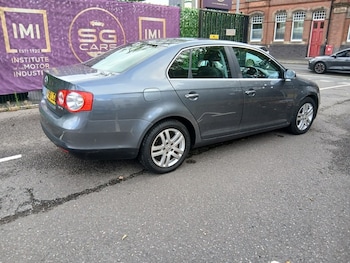 2009 - 2.0 SE TDI CR 4dr DSG