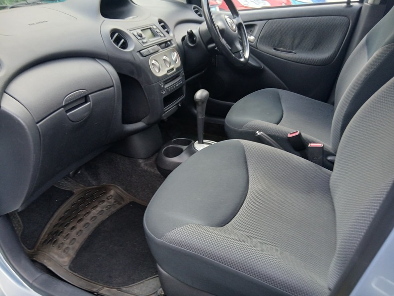 Used Toyota Yaris 2004 for sale - 77584226: Photo 10