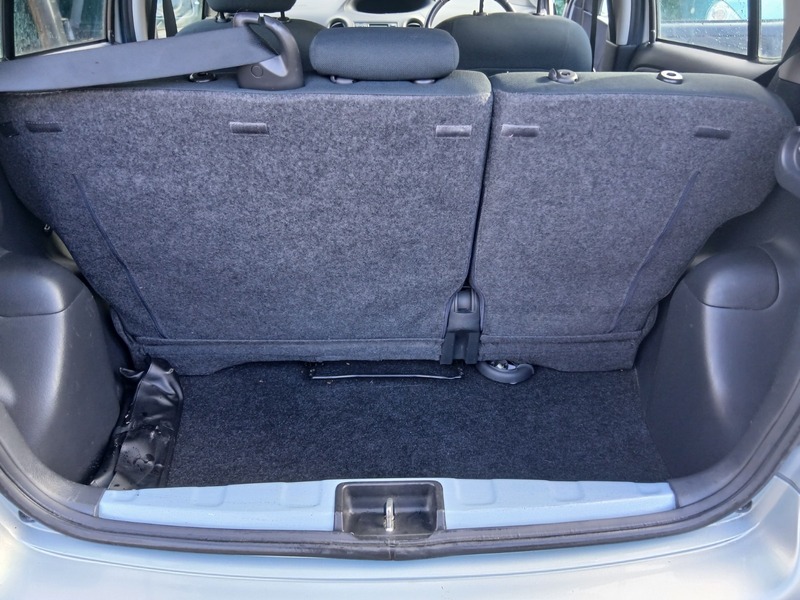 Used Toyota Yaris 2004 for sale - 77584226: Photo 21