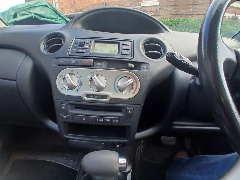 Used Toyota Yaris 2004 for sale - 77584226: Photo 22