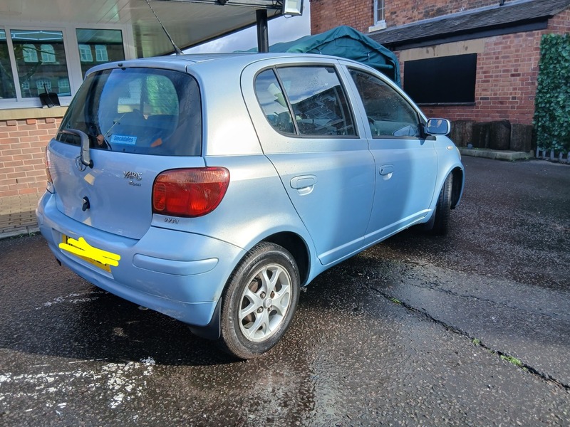 Used Toyota Yaris 2004 for sale - 77584226: Photo 3