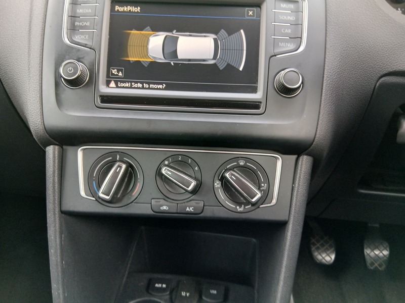 Used Volkswagen Polo 2017 for sale - 76376417: Photo 12