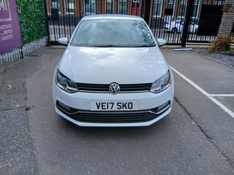 Used Volkswagen Polo 2017 for sale - 76376417: Photo 6