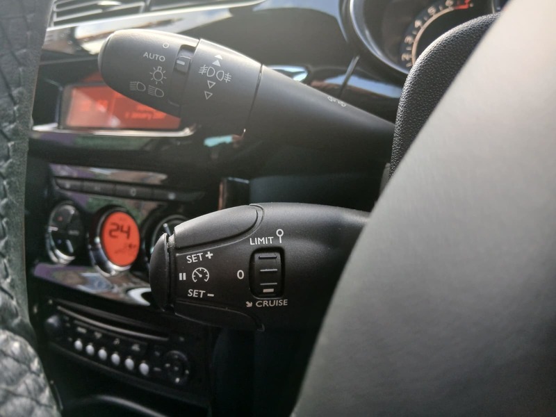 Used Citroen DS3 2014 for sale - 76924085: Photo 24