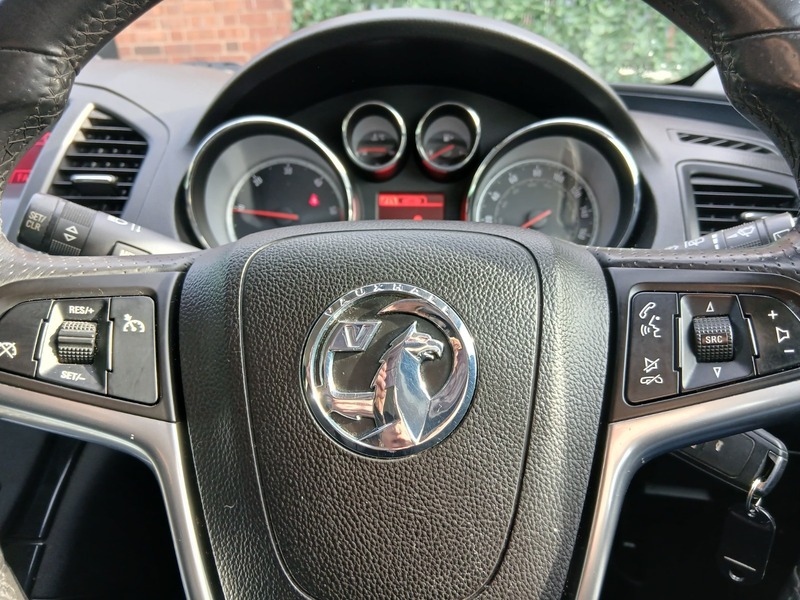 Used Vauxhall Insignia 2011 for sale - 77564133: Photo 20