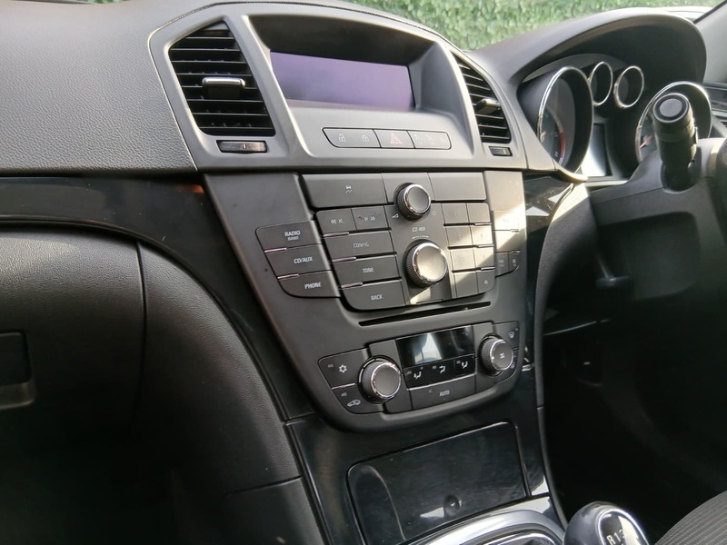 Used Vauxhall Insignia 2011 for sale - 77564133: Photo 25