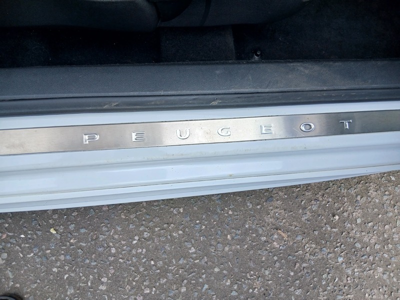 Used Peugeot RCZ 2015 for sale - 77976877: Photo 17