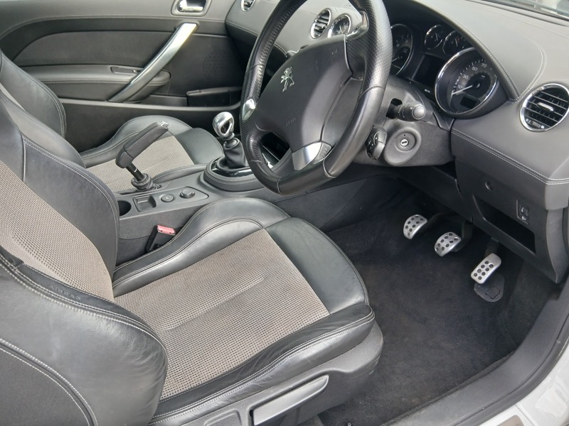 Used Peugeot RCZ 2015 for sale - 77976877: Photo 18