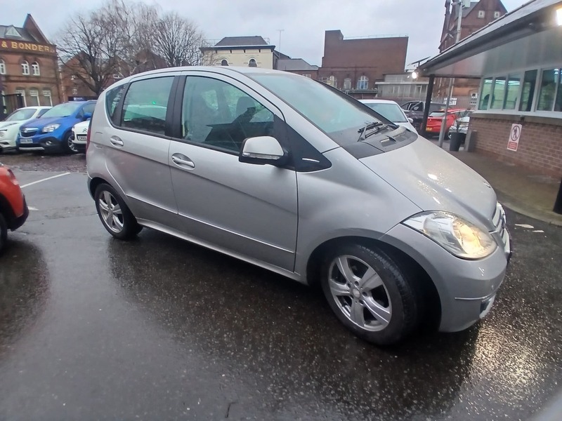 Used Mercedes-Benz A-Class 2012 for sale - 77399939: Photo 3