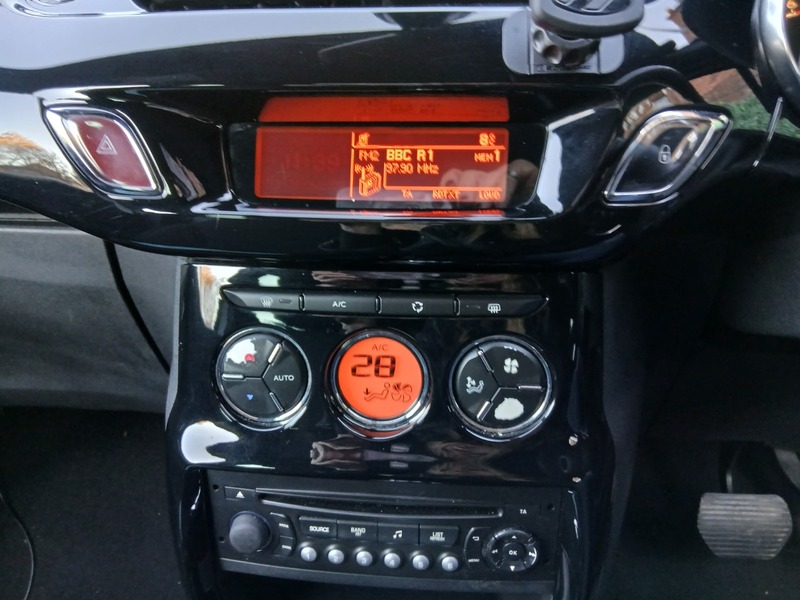 Used Citroen DS3 2015 for sale - 76821394: Photo 14