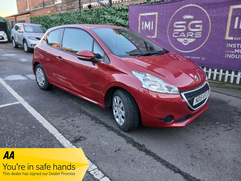 Used Peugeot 208 2015 for sale - 76821393: Photo 1