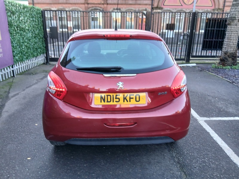 Used Peugeot 208 2015 for sale - 76821393: Photo 11