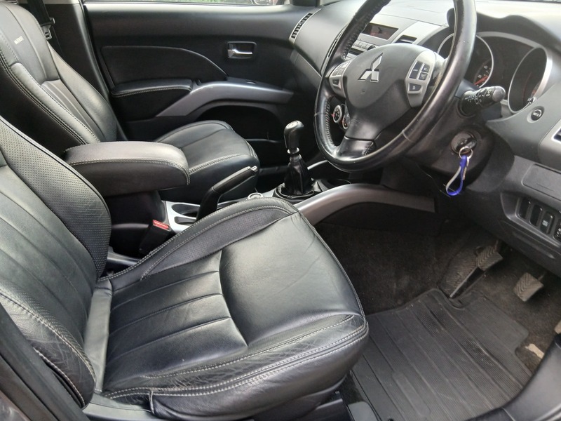 Used Mitsubishi Outlander 2009 for sale - 76445918: Photo 13