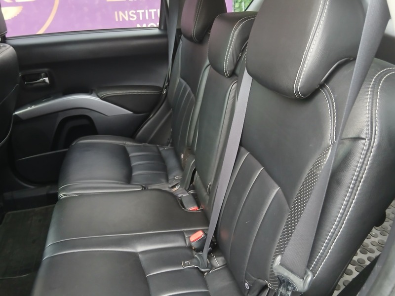 Used Mitsubishi Outlander 2009 for sale - 76445918: Photo 20