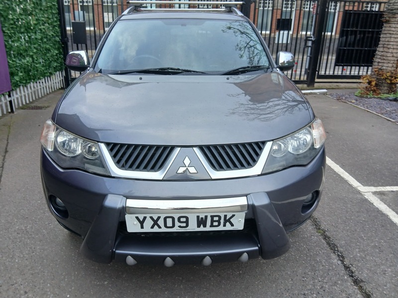 Used Mitsubishi Outlander 2009 for sale - 76445918: Photo 5
