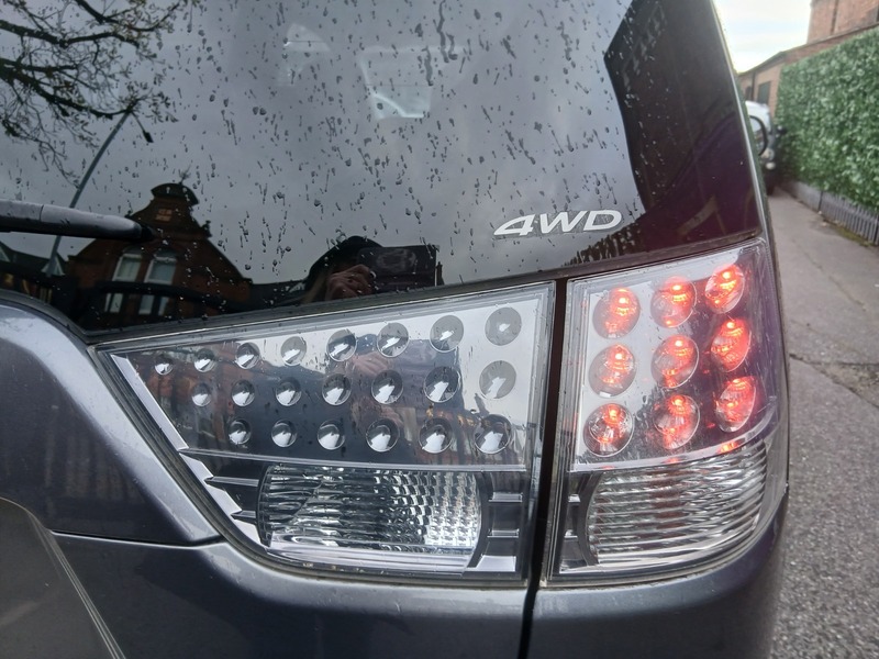 Used Mitsubishi Outlander 2009 for sale - 76445918: Photo 8